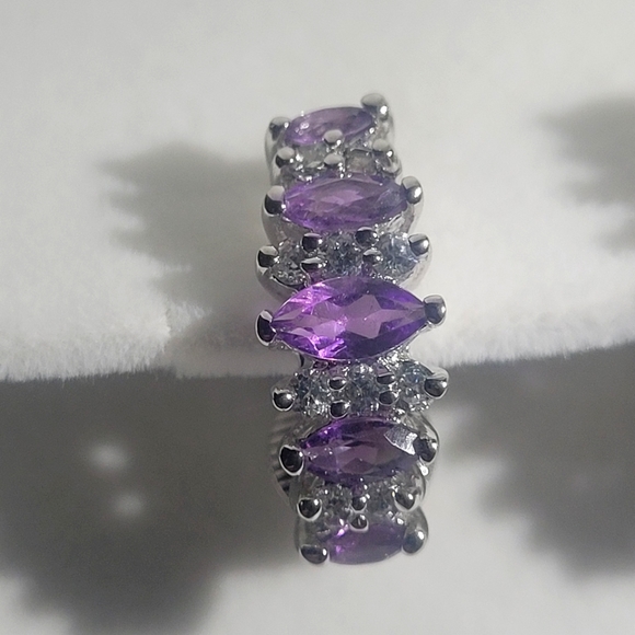 925, 14k white gold Tanzanite snap on earrings. - Picture 2 of 4